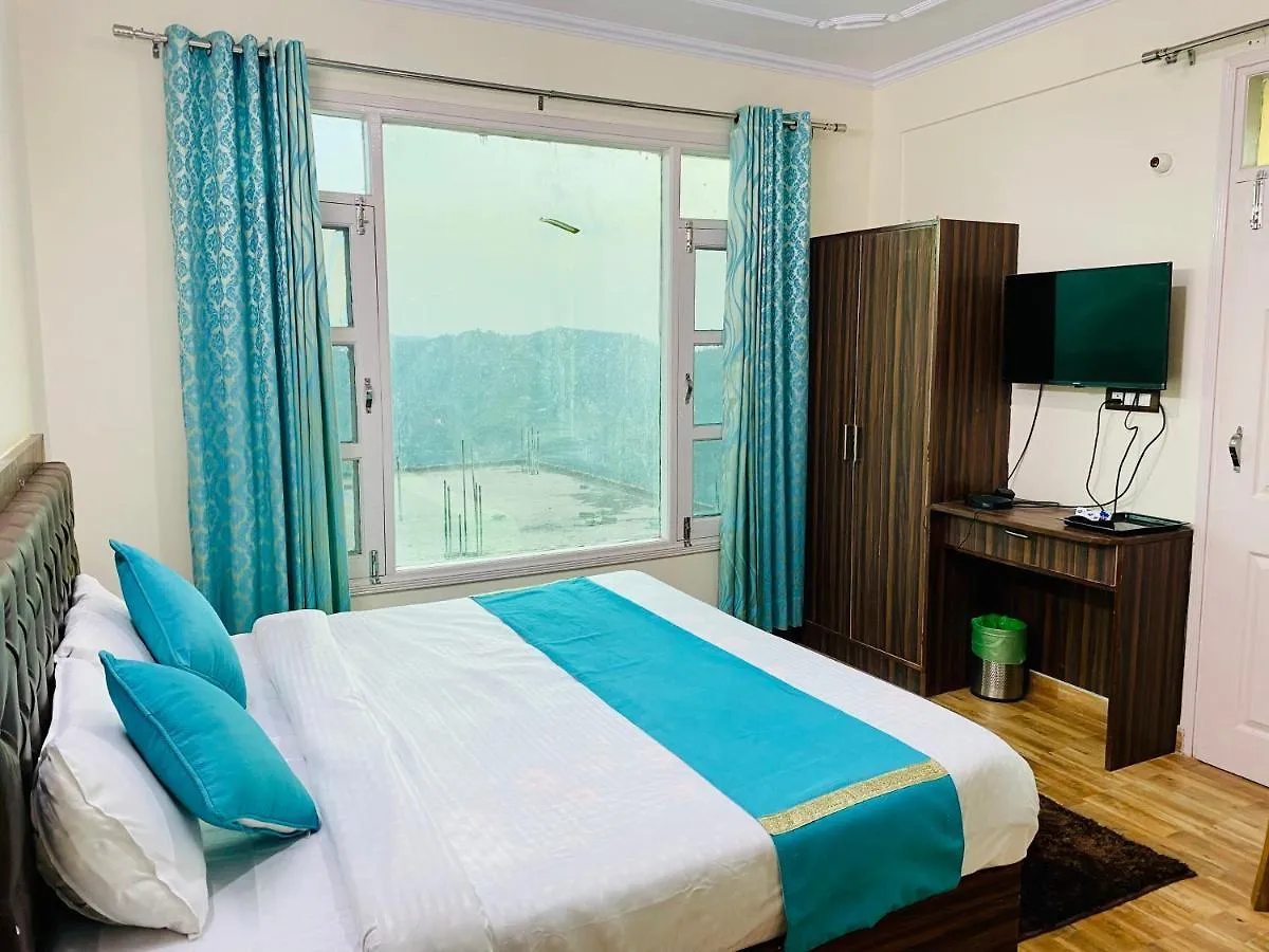 Hotel Staynest Mashobra With Balcony Shimla