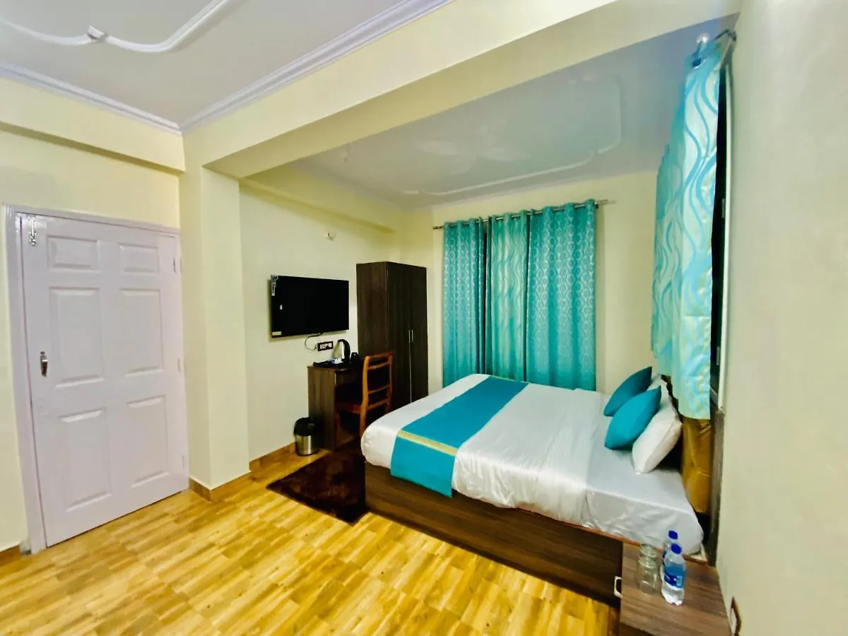 Staynest Mashobra With Balcony Shimla Hotel